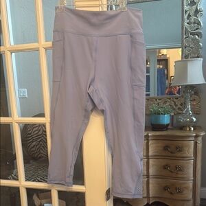Women’s Leggings XL
NWOT
